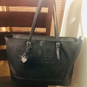 Guess Shoulder Bag